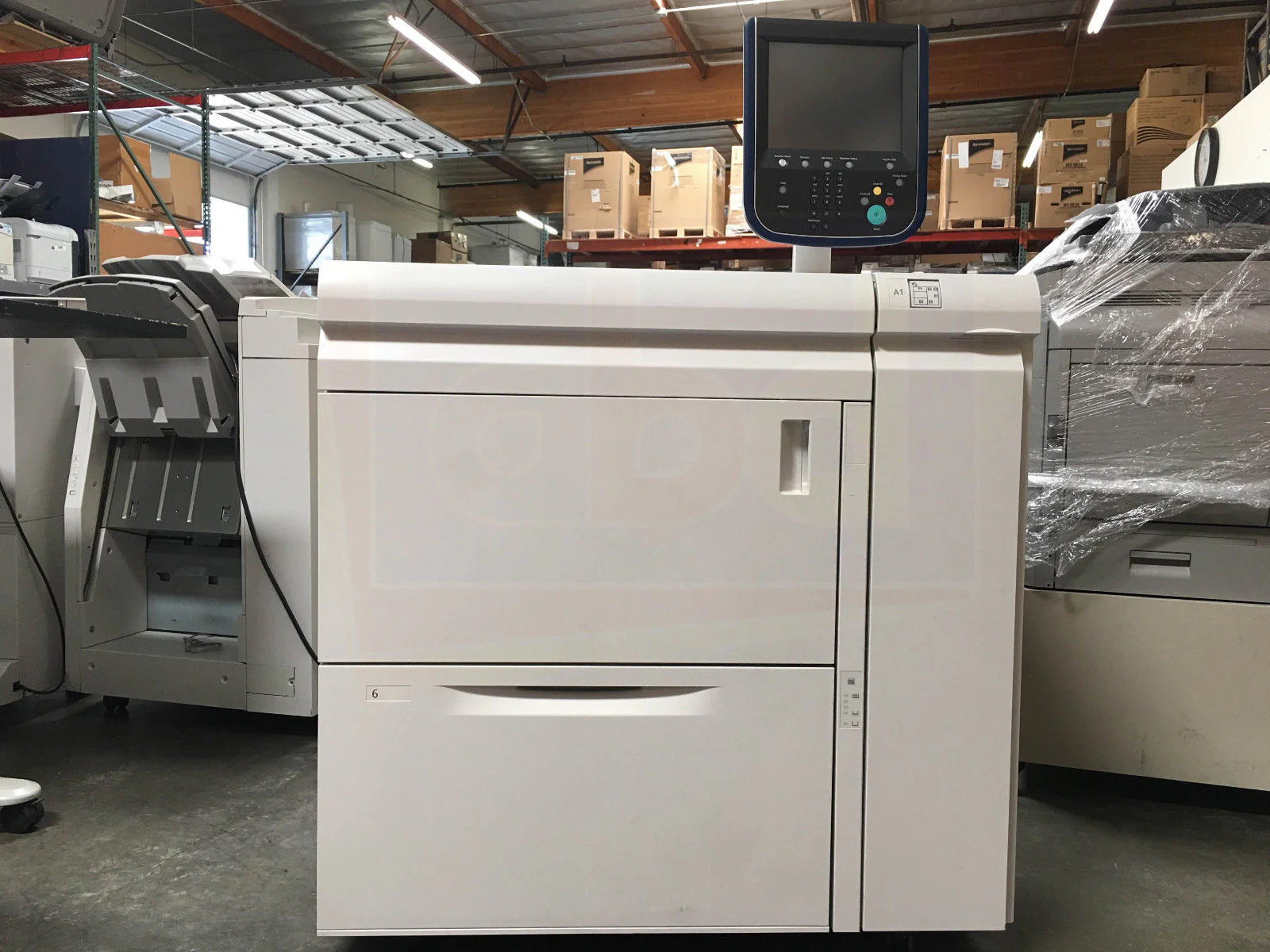 Xerox XY9 2-Tray 4,000 Sheet Oversize High Capacity Feeder - Image 2